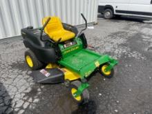John Deere Z225 42" Zero Turn Riding Mower