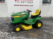 John Deere X300 42" Hydrostatic Riding Mower