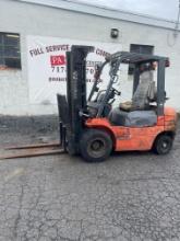 2000 Toyota 4,000 IB LP Forklift