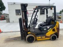 2011 Komatsu FG25 5,000 LP Forklift