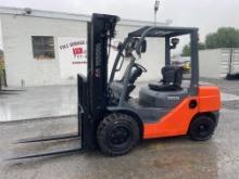 Toyota 6,000 IB Diesel Forklift