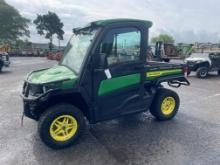 2023 John Deere XUV835R 4X4 Gas Gator
