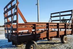 9'x18' Bundle wagon on Huskey running gear, with floatation tires