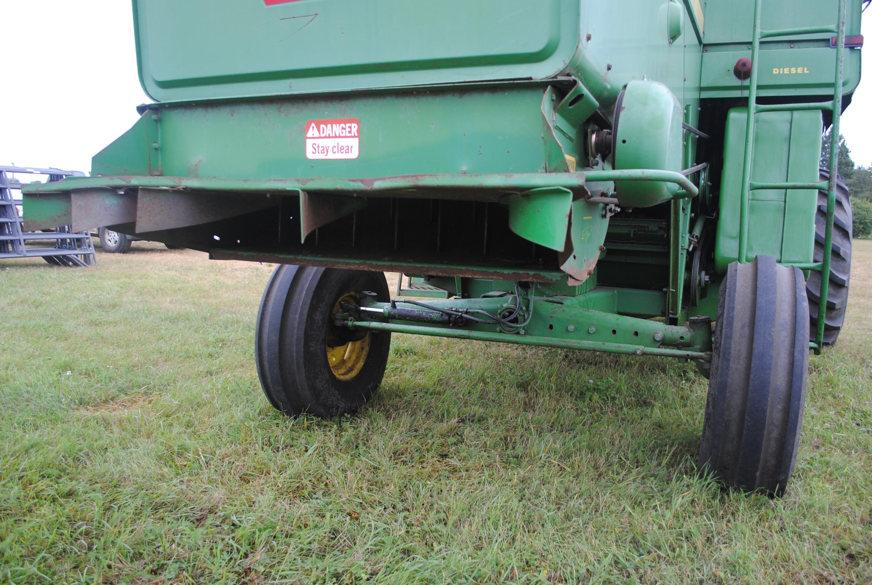 John Deere Turbo 6620 Combine, diesel, hydrostatic, chopper, fresh off the farm, full tank of fuel,