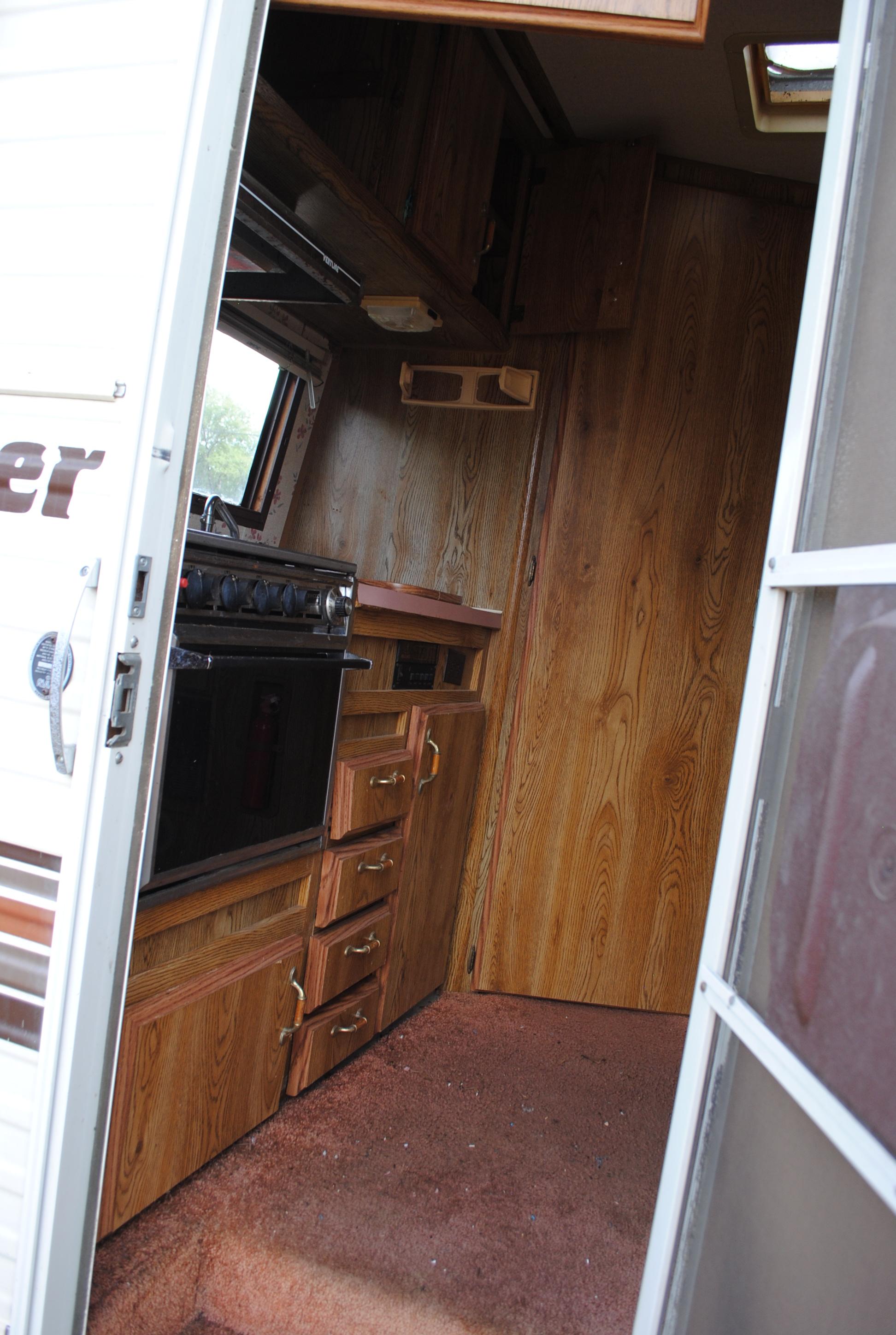 1987 Chevy Van 30 Sprinter by Mallard camper, gas, bed over the top, couch & dinette fold down for s