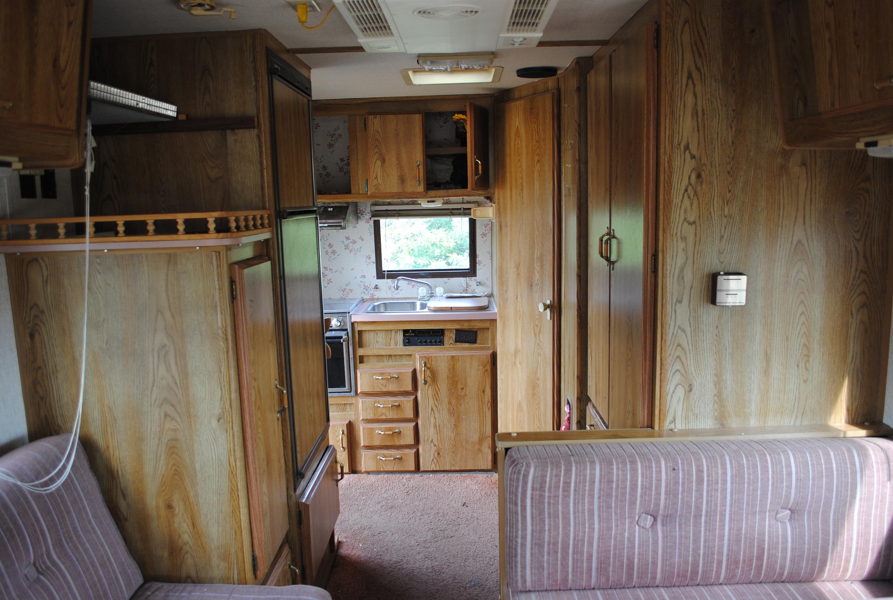 1987 Chevy Van 30 Sprinter by Mallard camper, gas, bed over the top, couch & dinette fold down for s