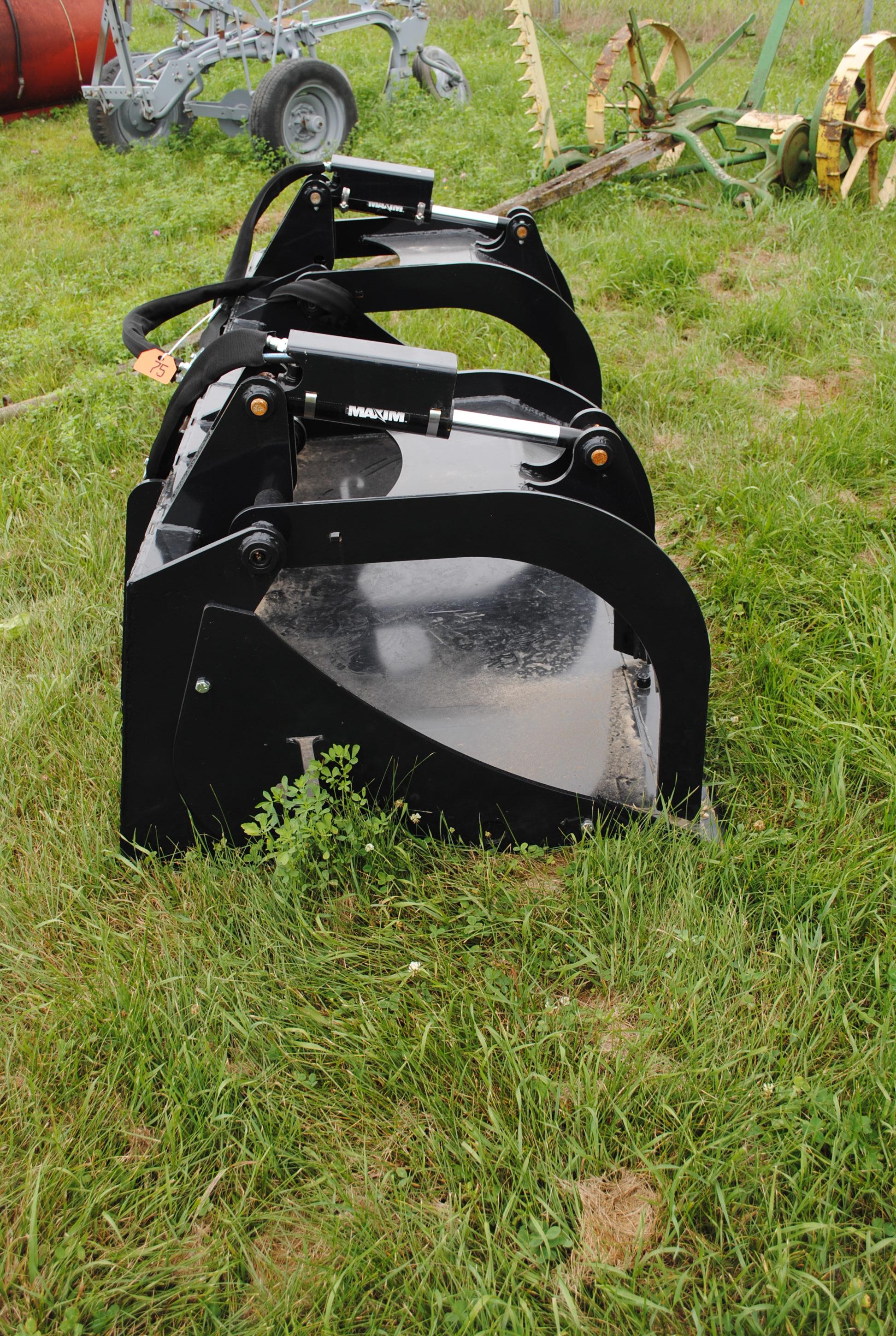 78" Grapple Bucket, bolt-on cutting edge, bolt-on side plates, universal skidsteer mount, new, Jenki