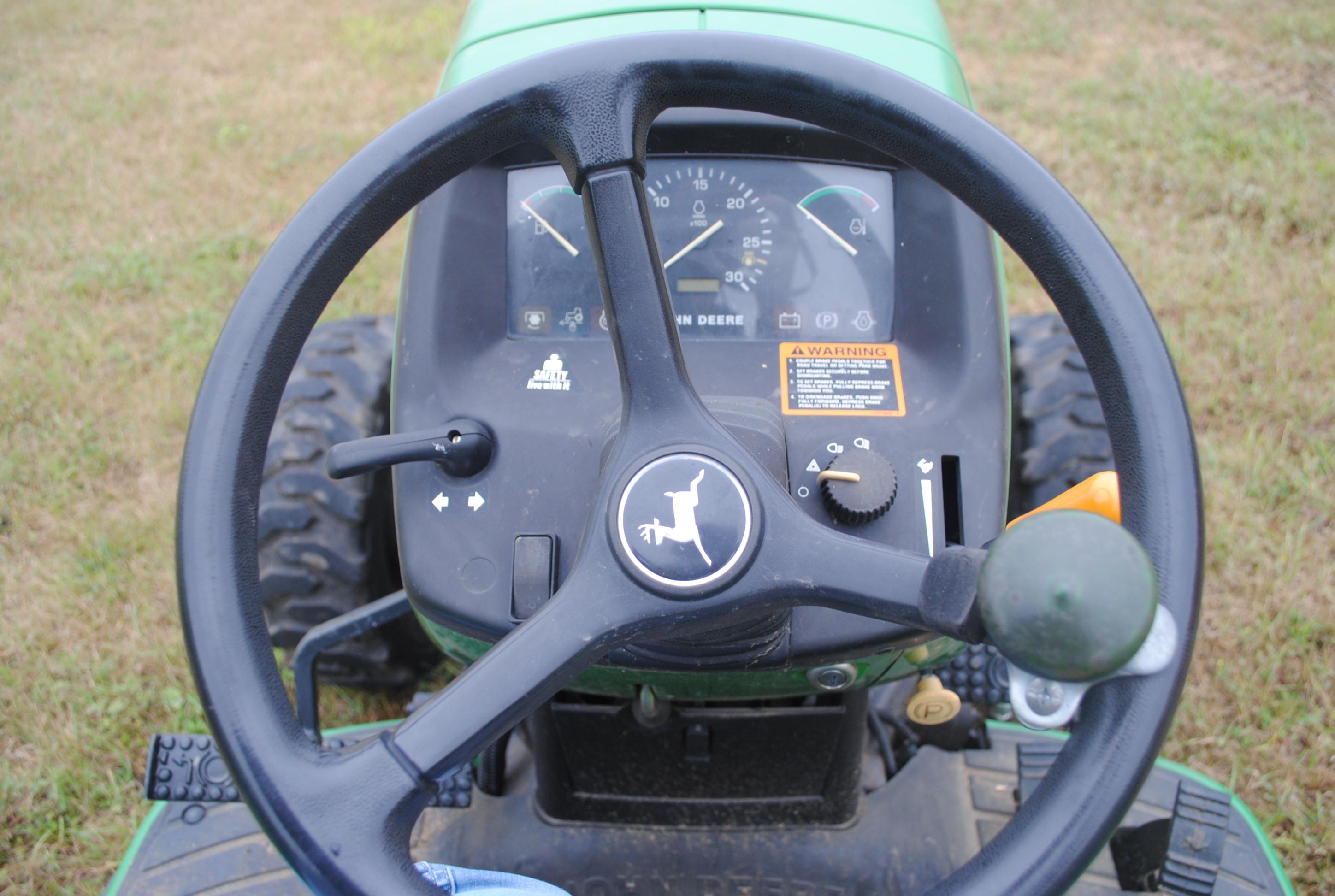 John Deere 4300 HST Utility Tractor, Front-wheel assist, 3-point, hydrostatic, mid-mount pto, has jo