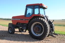 Case IH 7120 Tractor, Cab with heat and air conditioning, 3 hydraulics, dual pto, 3-point, 18.4R-42