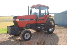 Case IH 7120 Tractor, Cab with heat and air conditioning, 3 hydraulics, dual pto, 3-point, 18.4R-42