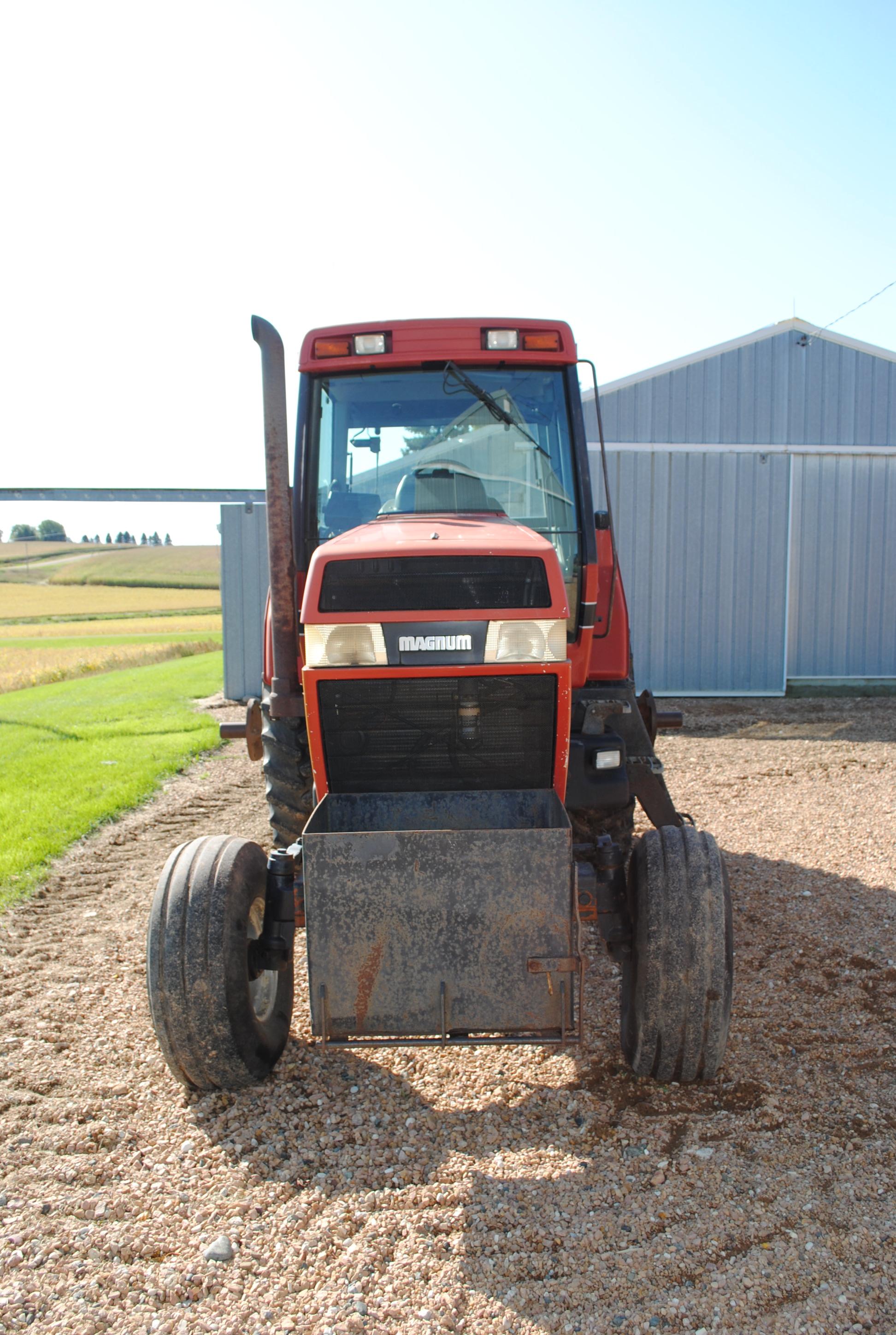 Case IH 7120 Tractor, Cab with heat and air conditioning, 3 hydraulics, dual pto, 3-point, 18.4R-42