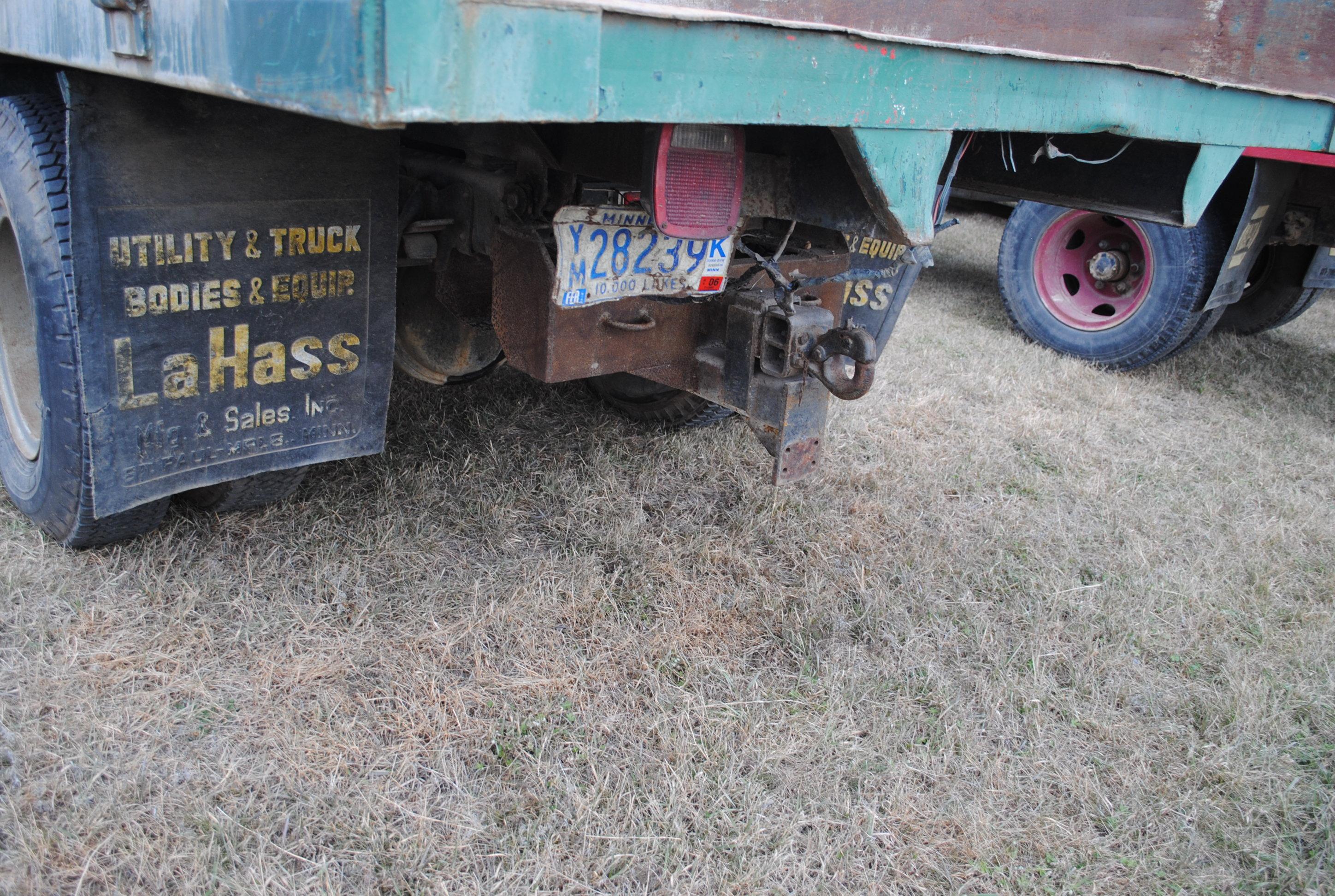 1979 Chevy truck model TK - NO TITLE, V8, big block, truck does not run, brakes don't work, 16' cont