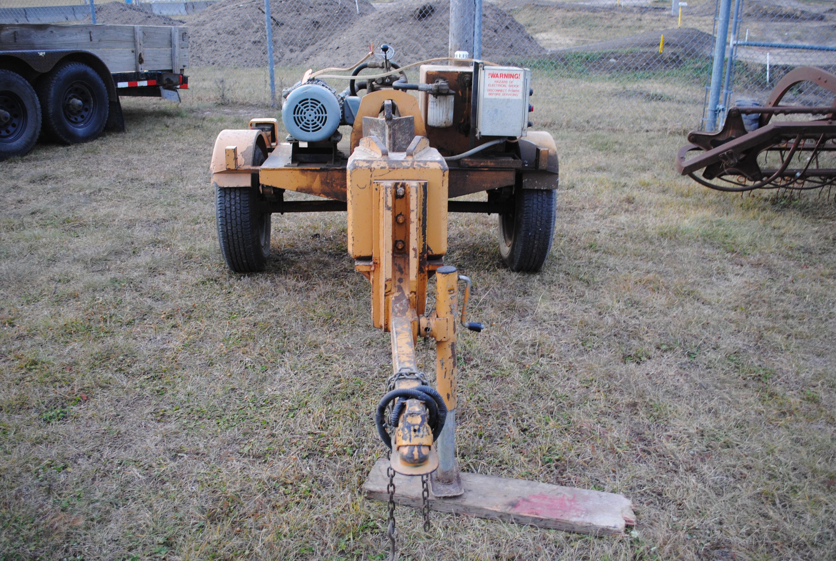 E-Z Crusher Rim Crusher with 31" throat, 10HP, 3-phase electric motor, control panel not hooked up