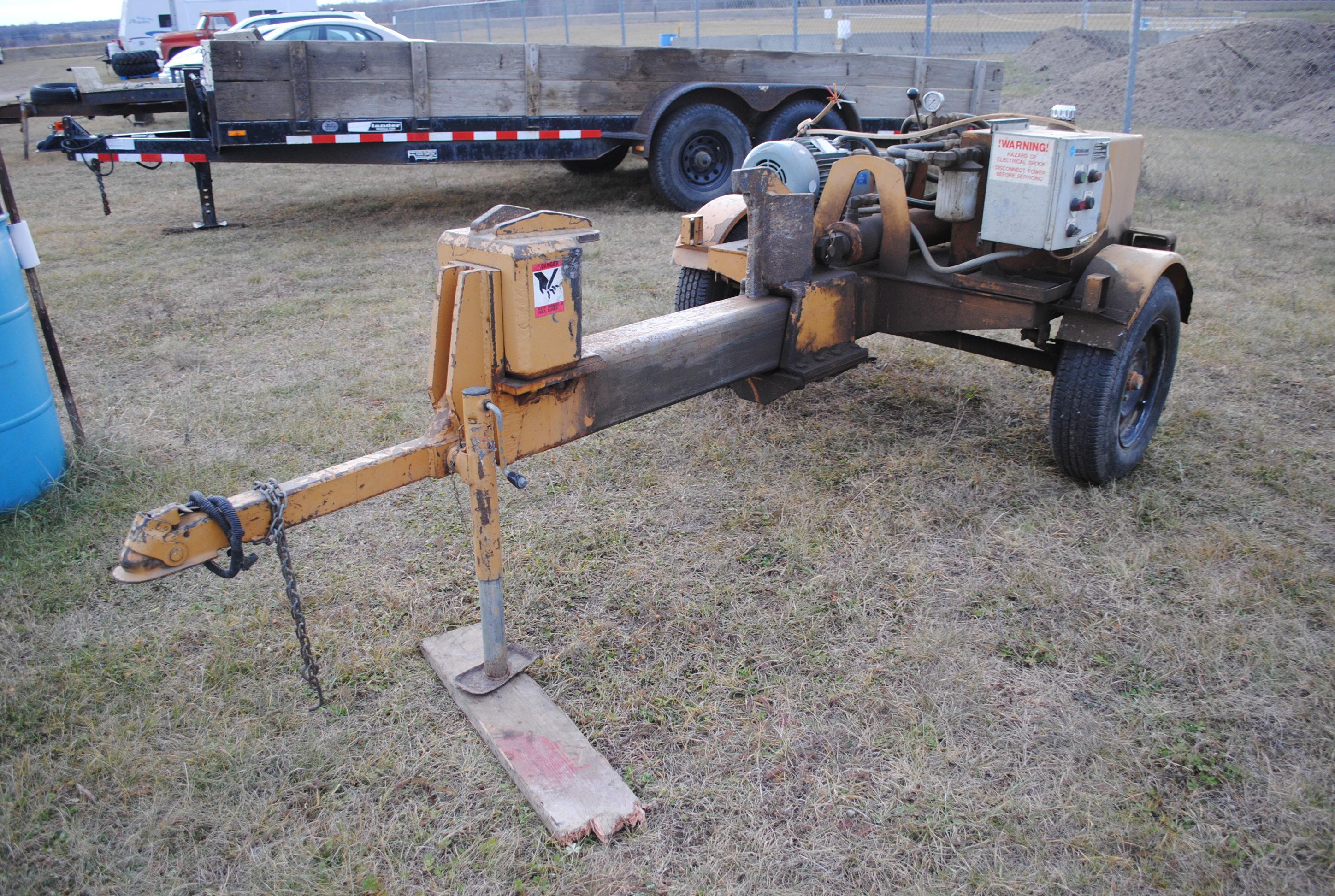 E-Z Crusher Rim Crusher with 31" throat, 10HP, 3-phase electric motor, control panel not hooked up