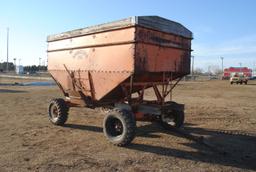 Minnesota 250 Gravity Box on Minnesota Jumbo 10 running gear