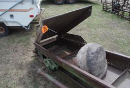 John Deere Elevator, owner states works good, tires appear good