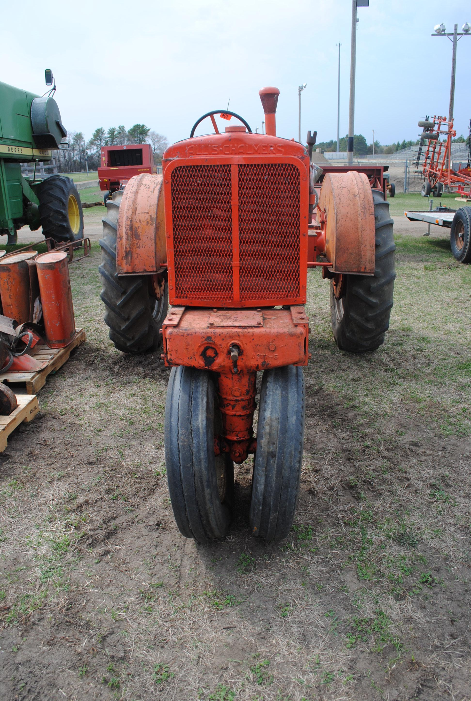 1936 Allis Chalmers WC, runs good, new wiring, new manifold, 12.4-28 rears, 5.5-16 fronts, crank sta