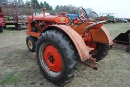 1936 Allis Chalmers WC, runs good, new wiring, new manifold, 12.4-28 rears, 5.5-16 fronts, crank sta