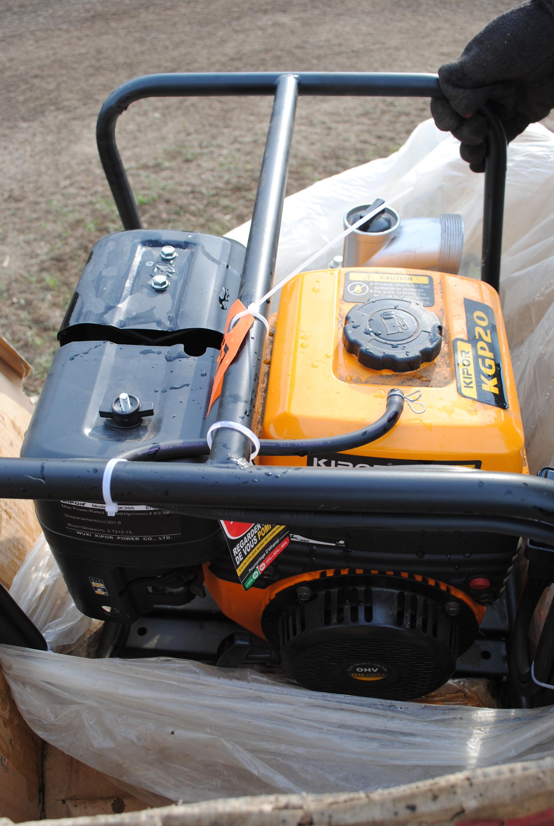 KGP20 Gas Water Pump, new in box, self priming