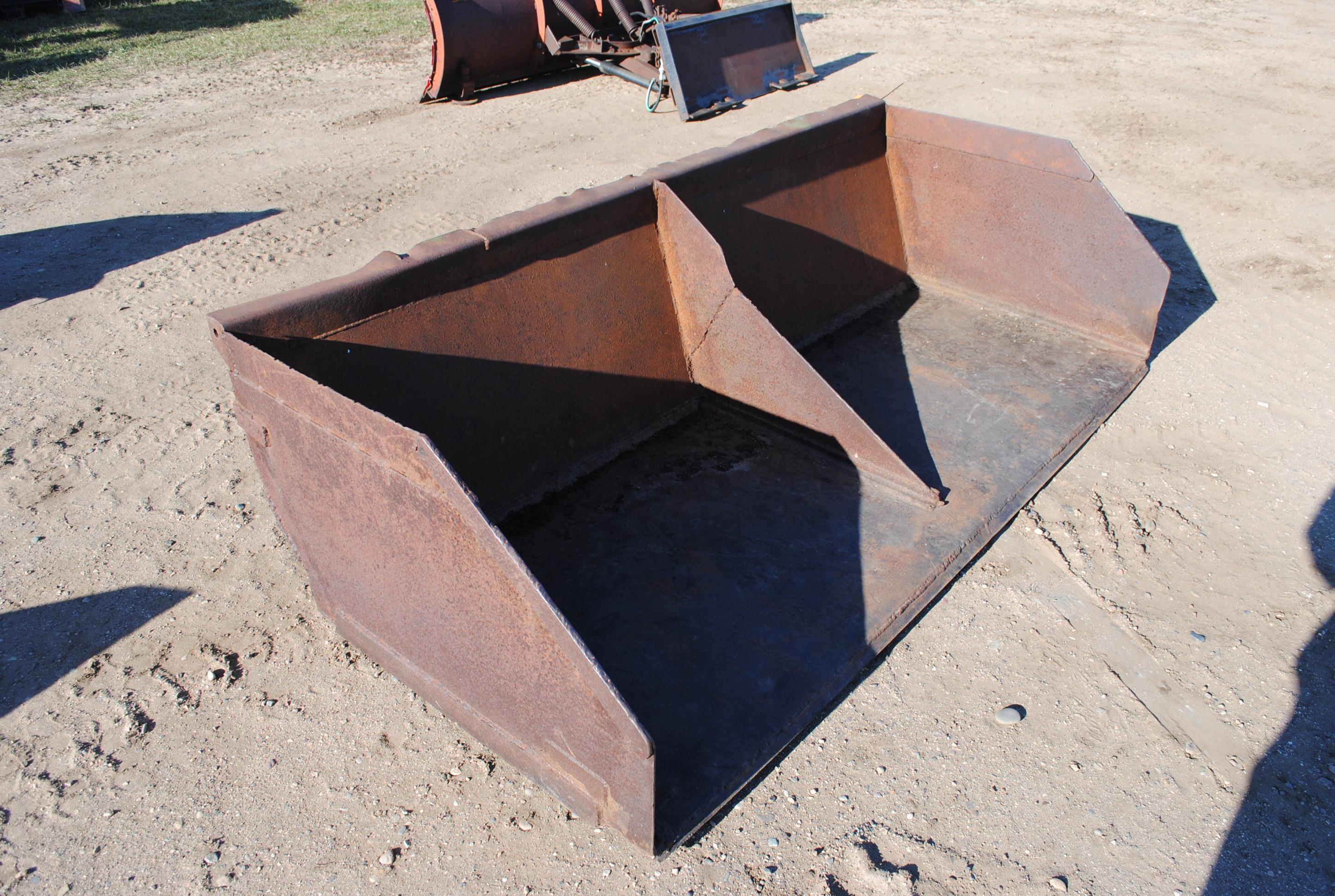 7' Homemade Skidloader Bucket