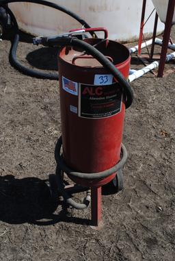 ALC Sandy Jet Abrasive Blaster, Model F-100DM, owner says it works