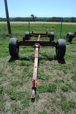 Forage King 10-ton 4-wheel running gear with extendable pole