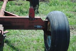 Forage King 10-ton 4-wheel running gear with extendable pole