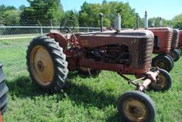 Massey Harris 30, wf, gas,fenders, 540 pto, runs & drives, 11-38 rears, 5.60-15 fronts, **KEY