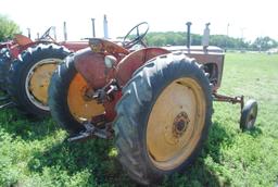 Massey Harris 30, wf, gas,fenders, 540 pto, runs & drives, 11-38 rears, 5.60-15 fronts, **KEY