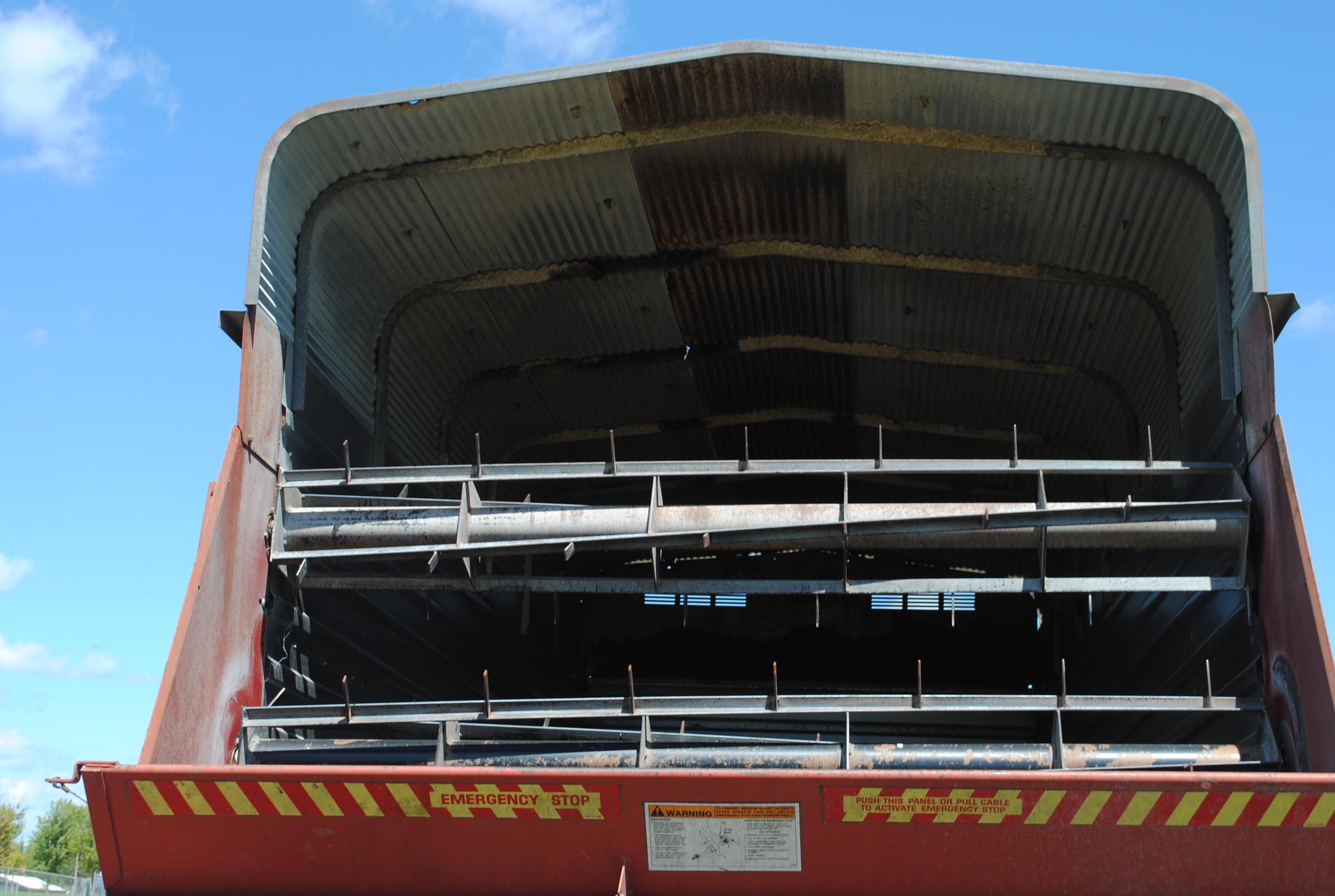 H&S 7+4 Twin Auger Silage Wagon, 18' on H&S running gear