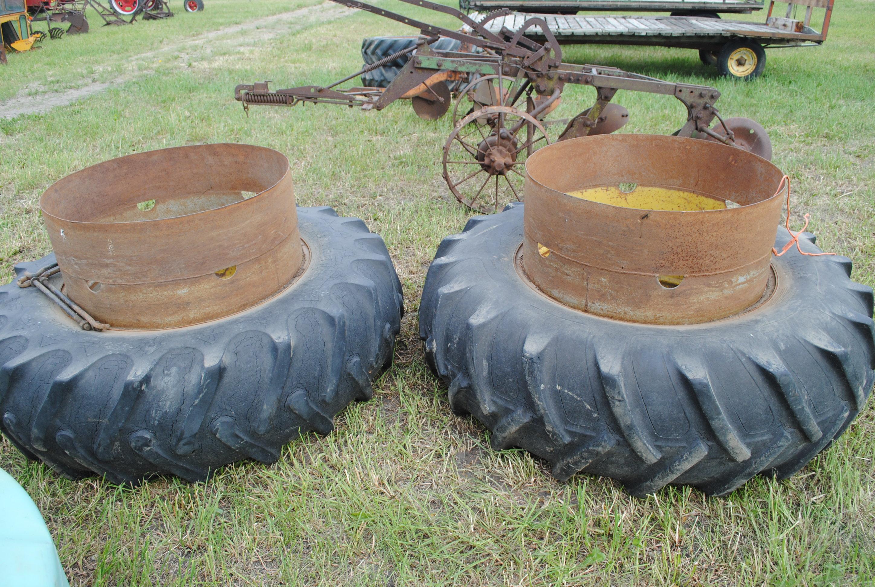 Pair of 34" band duals with hardware