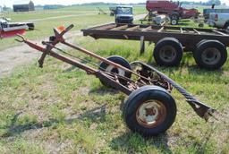 International 100 Sickle pull-type sickle mower, only used once since the new sickle has been on the