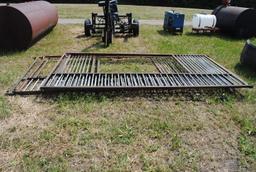 Metal stall frames, 6 of them approx. 10.5' long