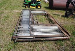 Metal stall frames, 6 of them approx. 10.5' long