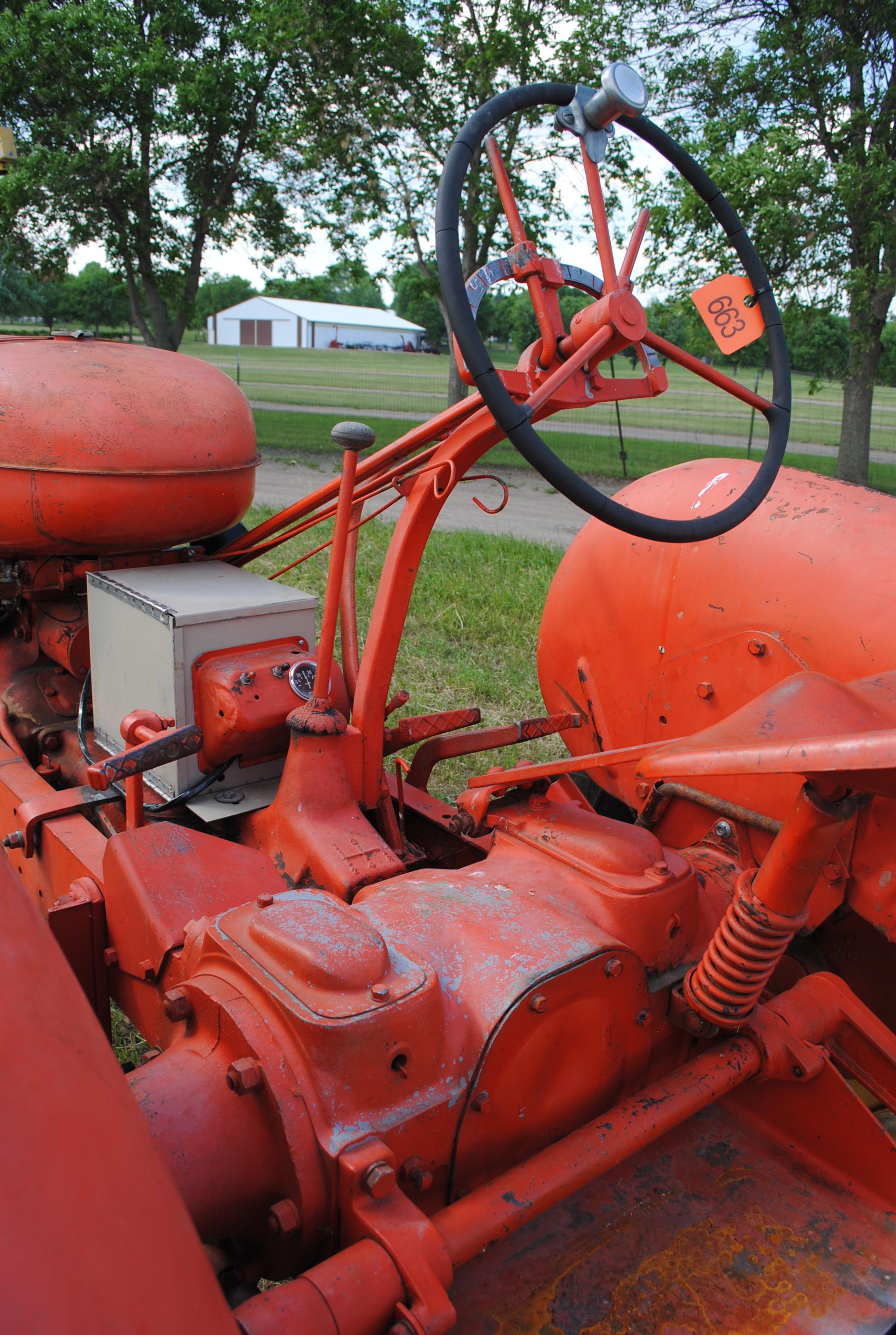 Allis Chalmers 'WD', narrow front, fenders, 3-point, 12-volt, currently not running but owner states