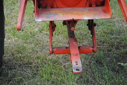 Allis Chalmers 'WD', narrow front, fenders, 3-point, 12-volt, currently not running but owner states