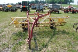 New Holland 56 Hay rake, works