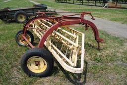 New Holland 56 Hay rake, works
