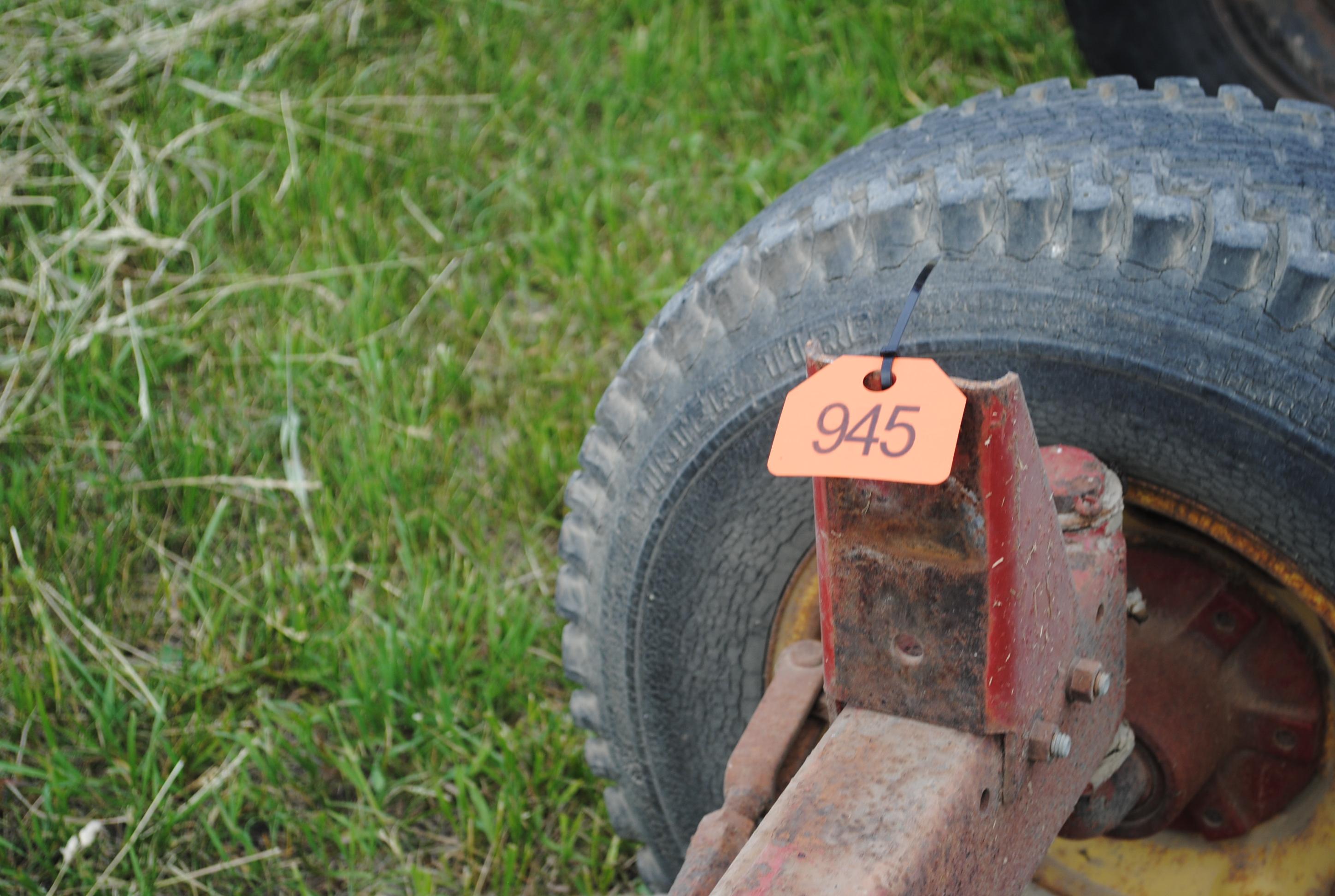 New Holland 4-wheel running gear