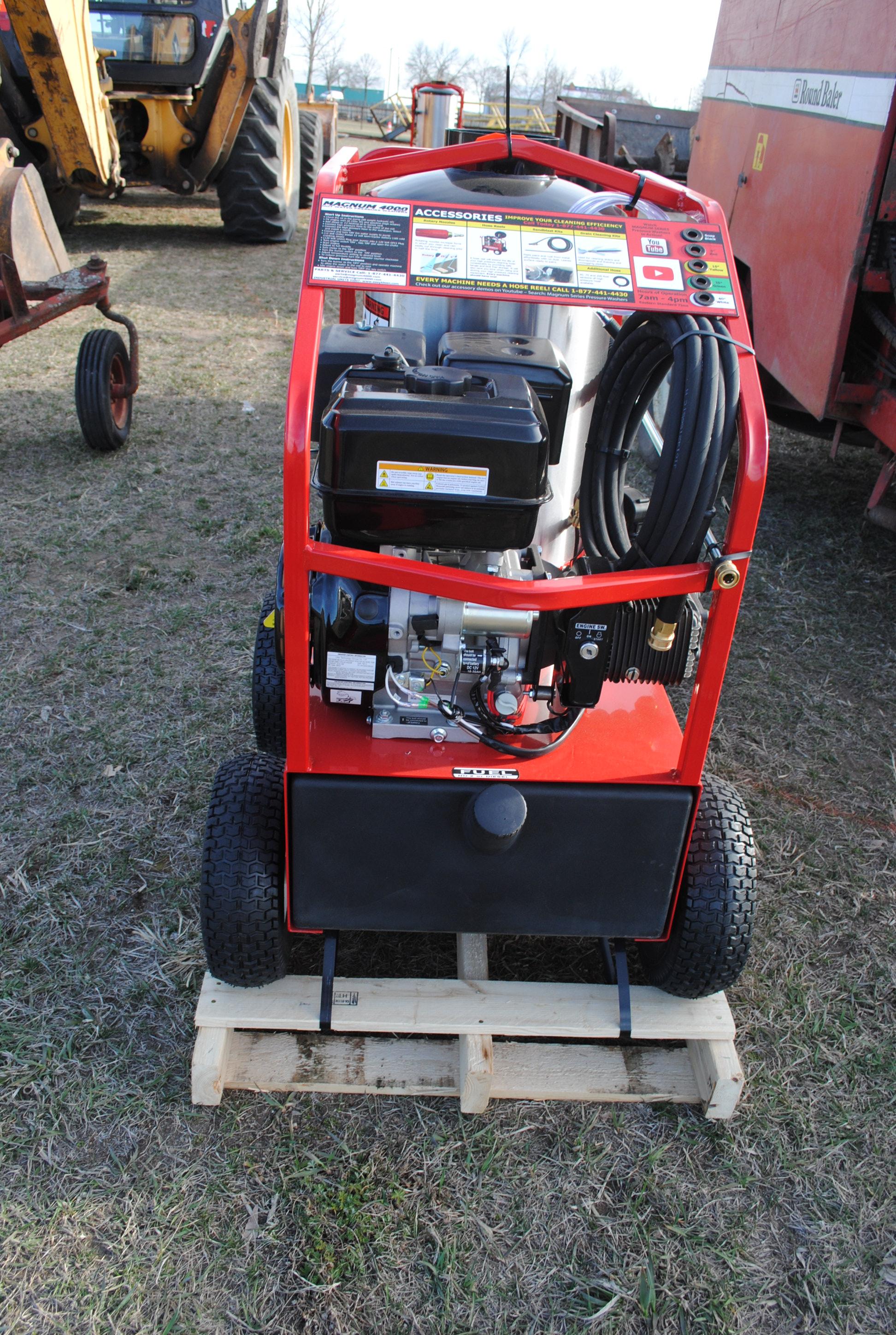 Magnum 4000 Pressure Washer hot water, wand and nozzles included, new - never had oil in it - read t