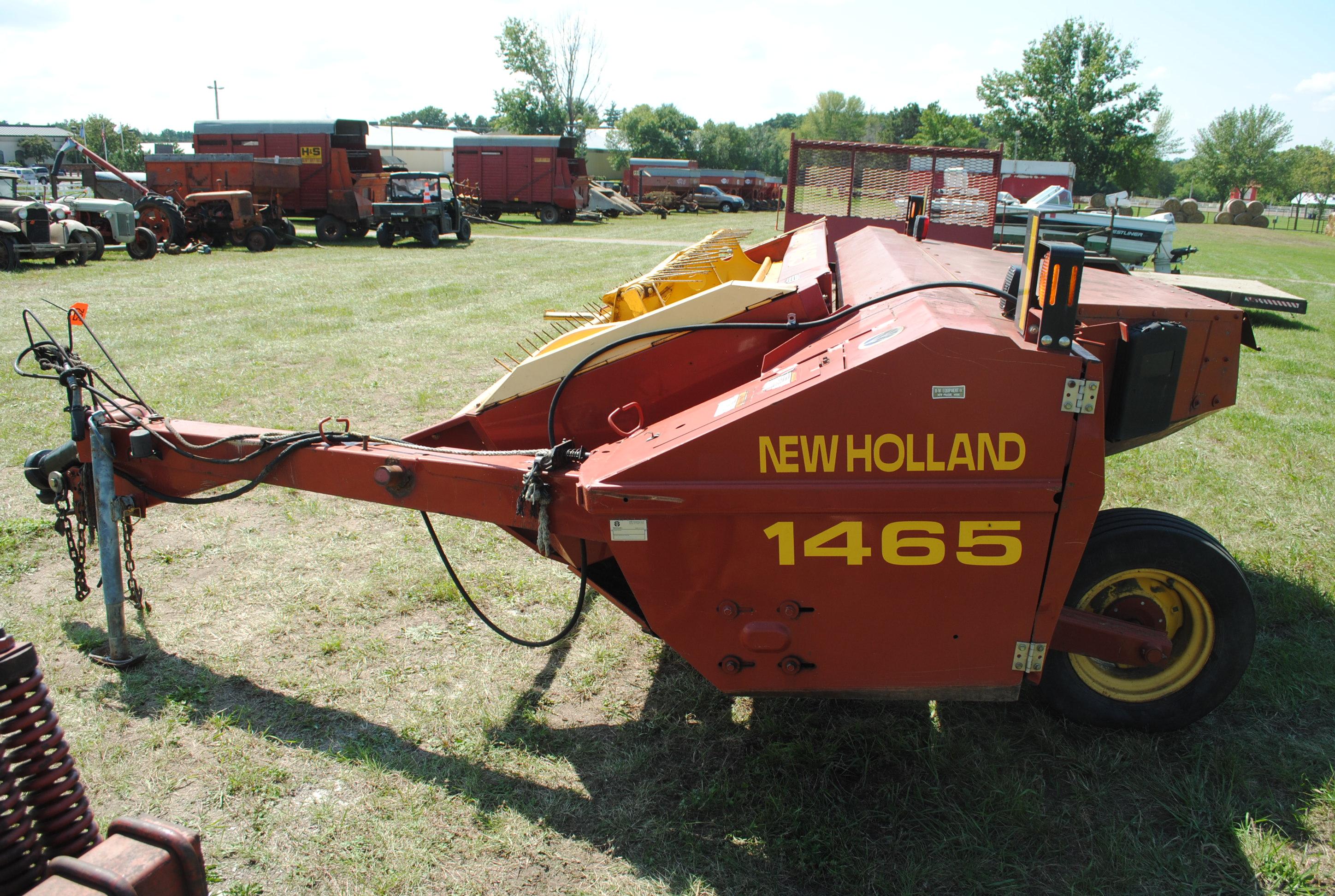 New Holland 1465 9' Haybine, "works