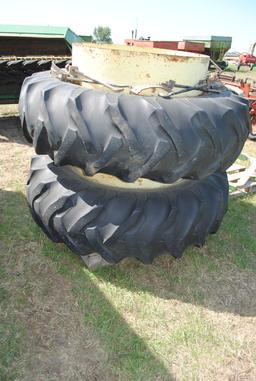 Pair of 18.4-38 band duals with hardware