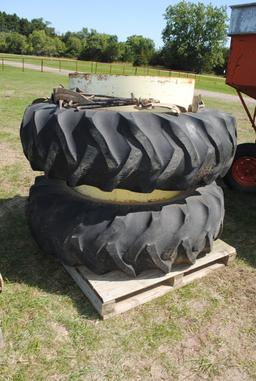 Pair of 18.4-38 band duals with hardware