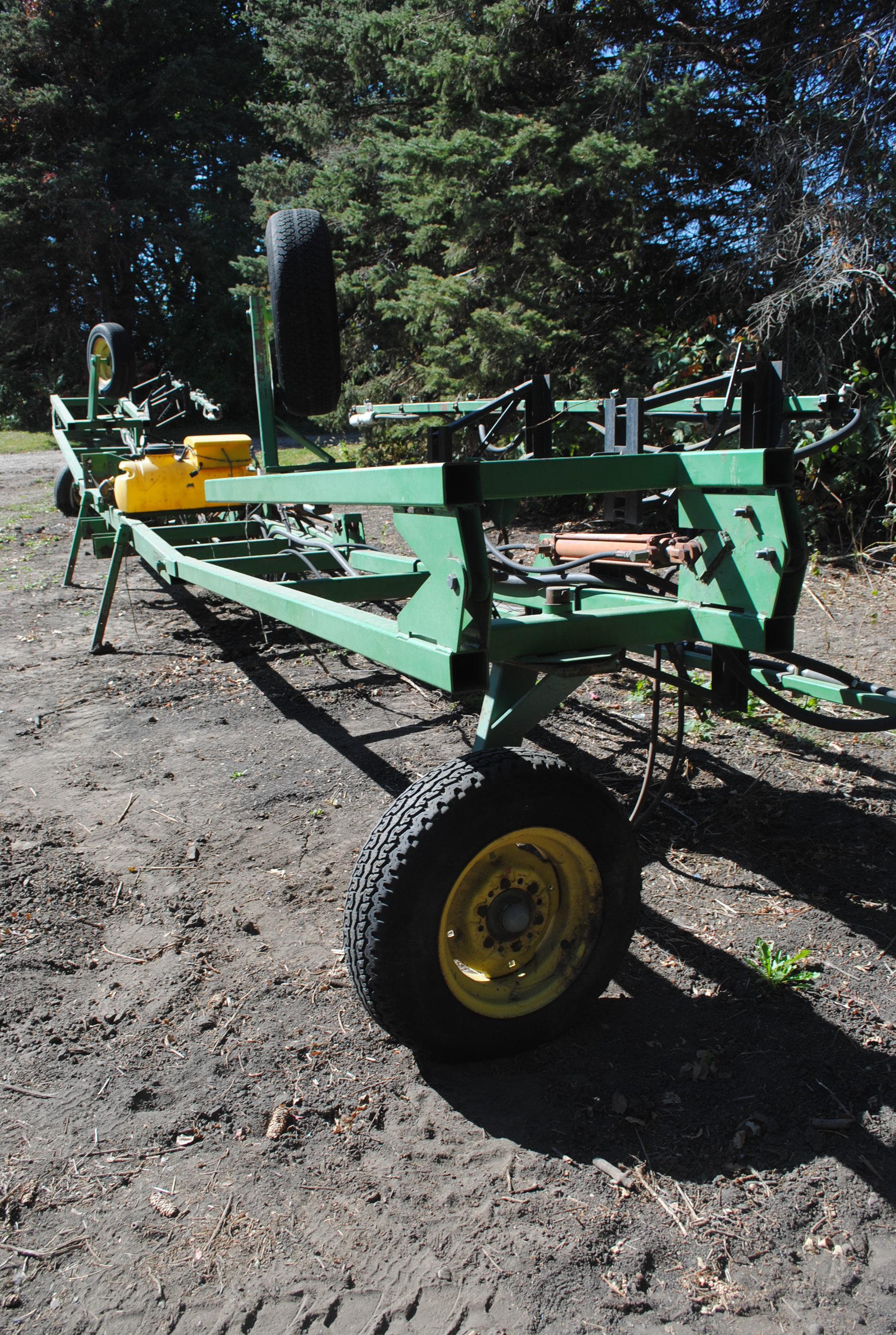3-Point SprayMaster Boom Sprayer with (2) 200-gallon saddle tanks, approx. 60', foam markers, 1,000
