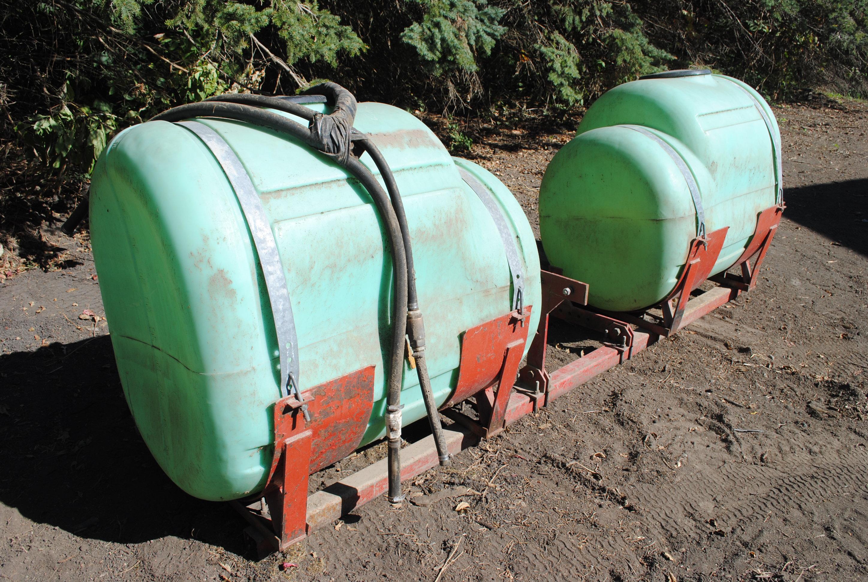 3-Point SprayMaster Boom Sprayer with (2) 200-gallon saddle tanks, approx. 60', foam markers, 1,000