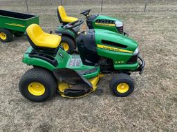 John Deere LA 115 Rider mower w/ 42" Deck, hydrostatic, hours show 268 - KE