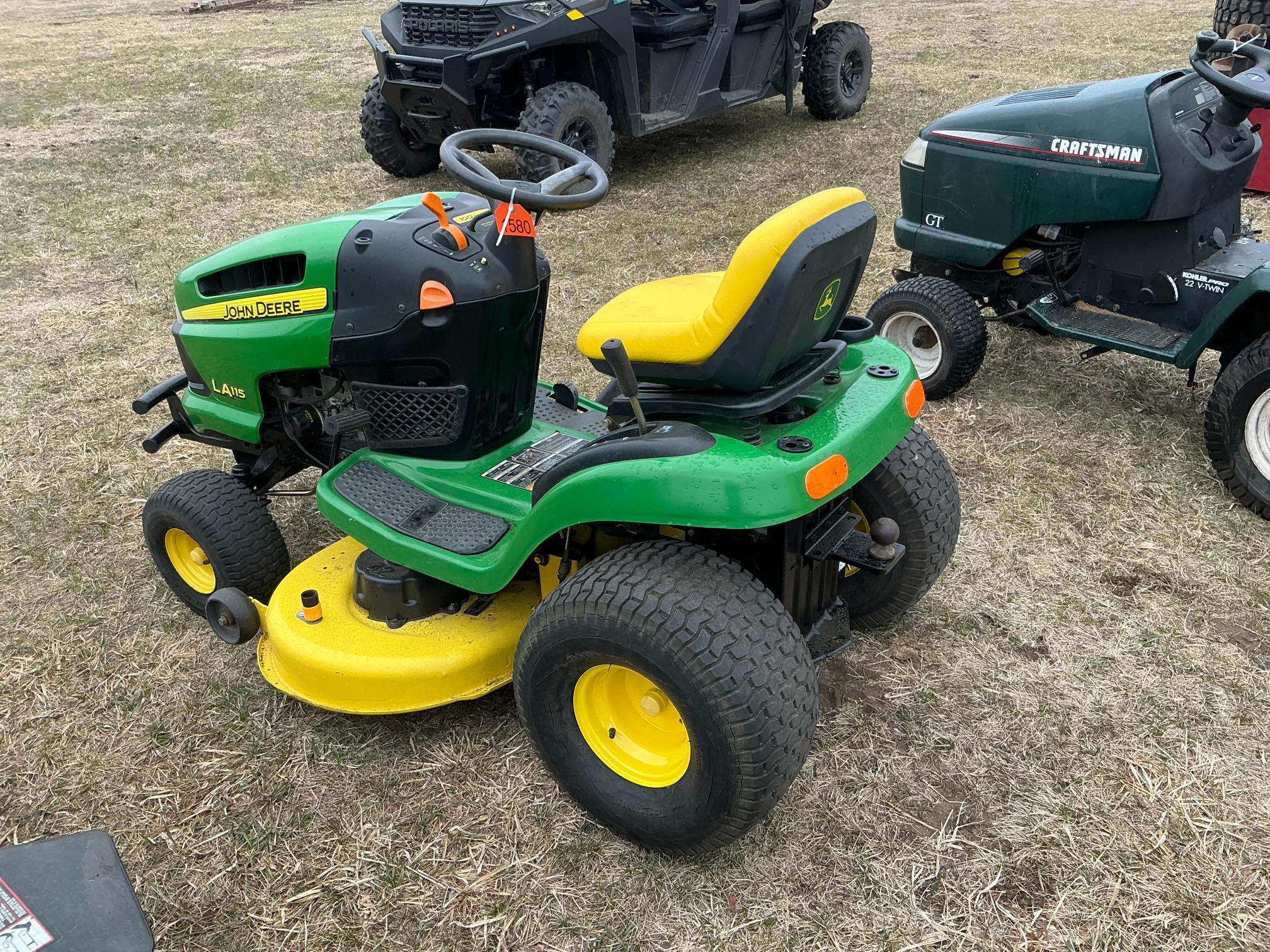 John Deere LA 115 Rider mower w/ 42" Deck, hydrostatic, hours show 268 - KE