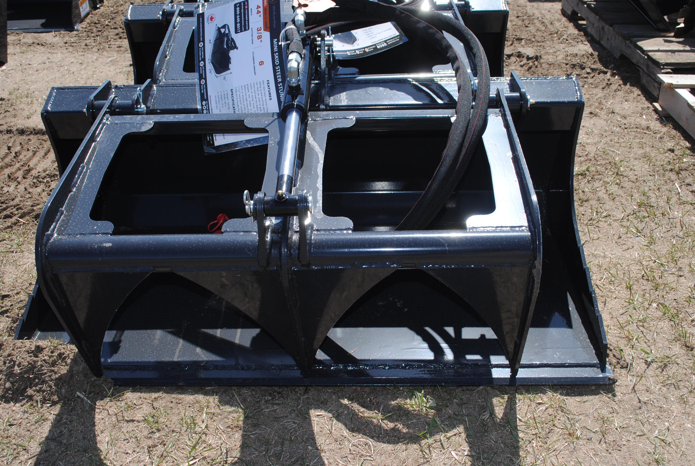 Mini Stump Grapple