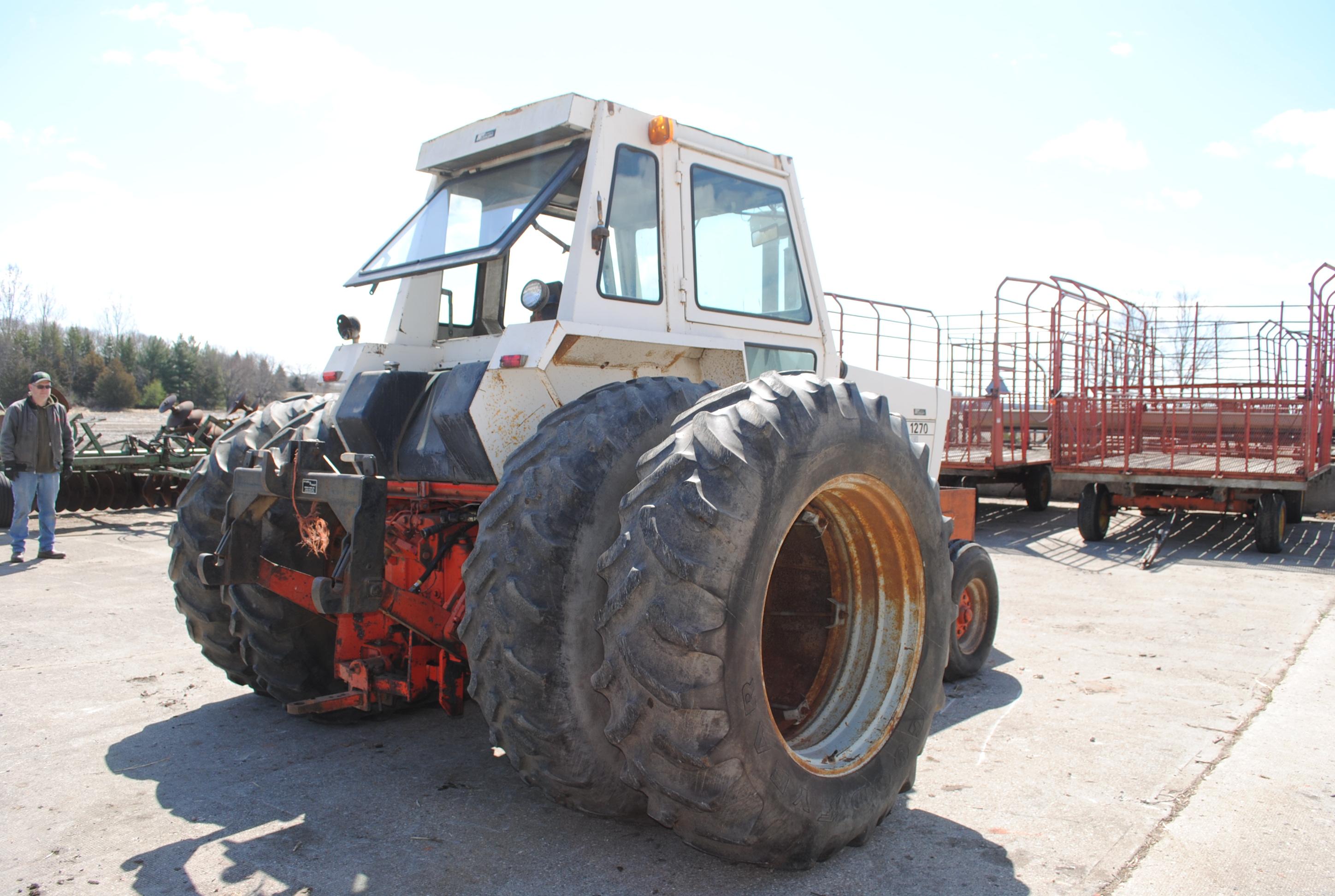 Case Agri-King 1270 Diesel Tractor w/cab, wide front, rock box, band duals, 3-point, w/quick hitch,