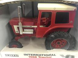 International "1568" V-8 Tractor